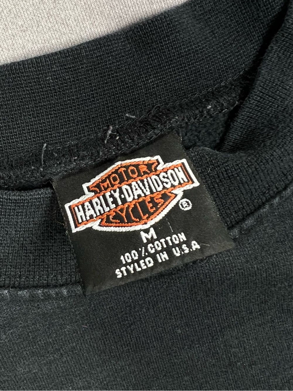 Vintage Harley-Davidson Black Crewneck Sweatshirt with Orange & White Logo - Picture 5 of 6
